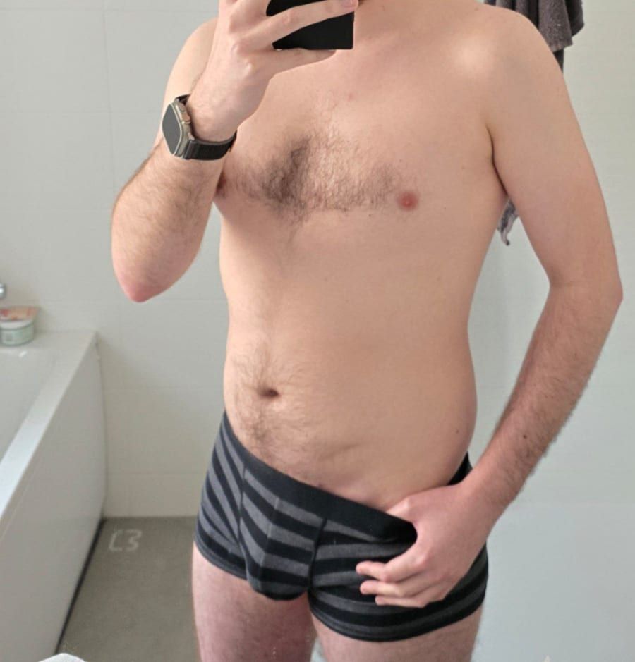 Profil de Erhard, 22 ans, Telegram gay à Turbenthal (Zurich)