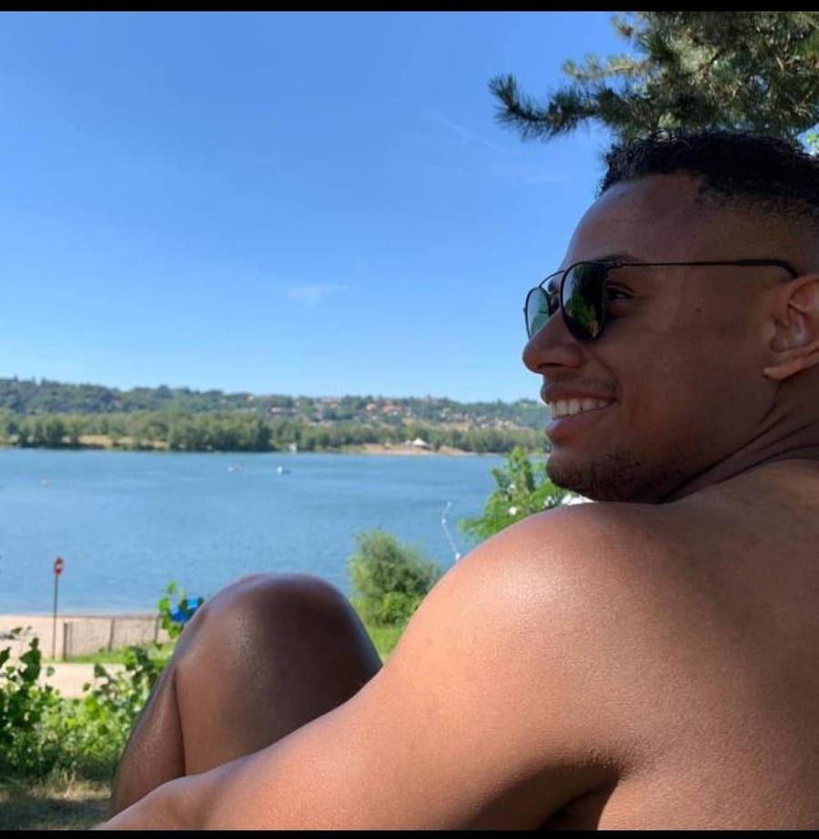 Odilon - Telegram gay à Elm Profil de Odilon, 23 ans, Telegram gay à Elm (Glaris)