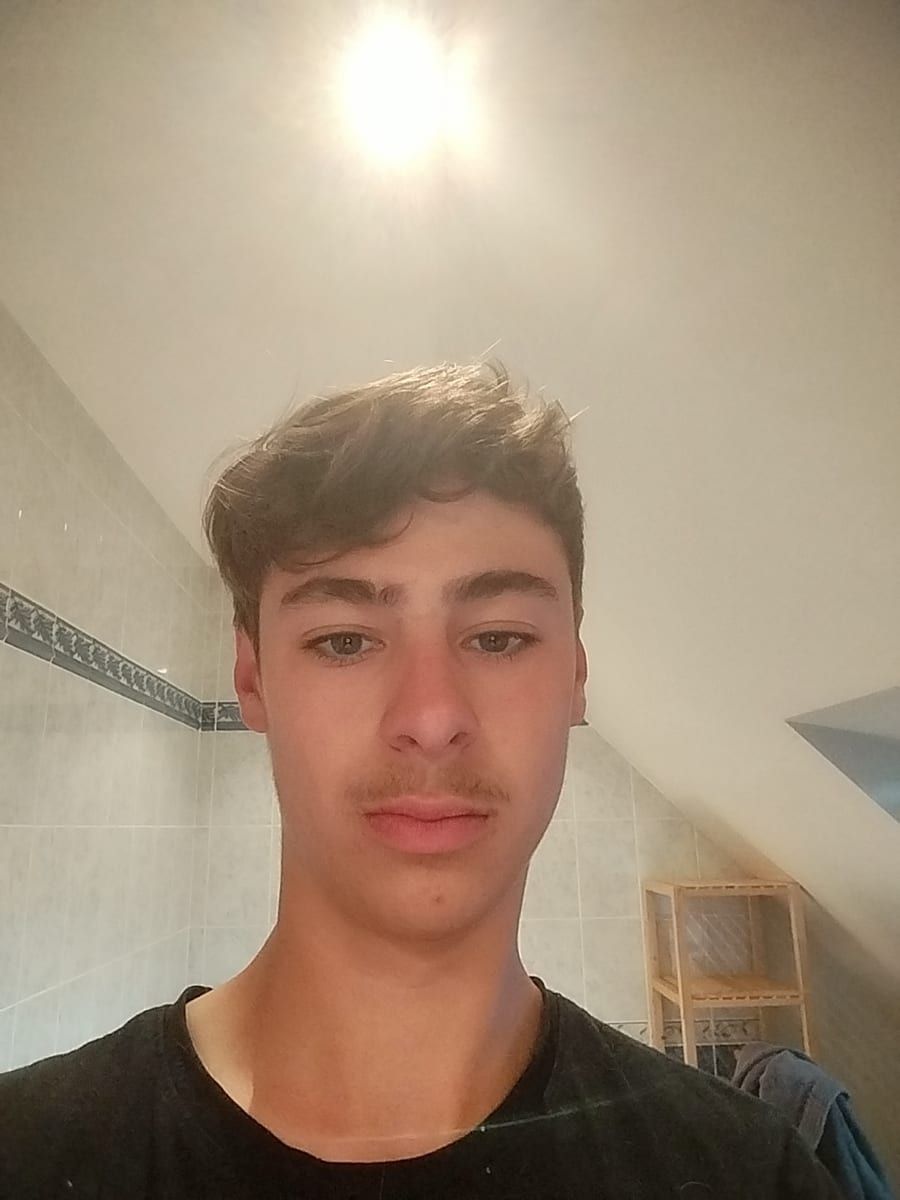 Jebril - Telegram gay à Falera Profil de Jebril, 38 ans, Telegram gay à Falera (Grisons)