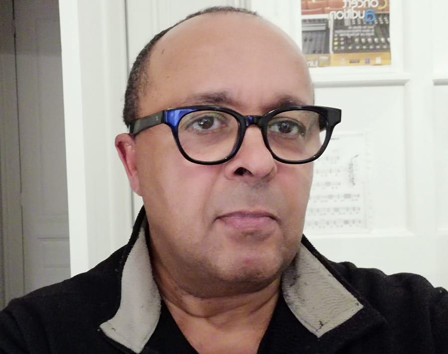 Ismail - Telegram gay à Schlattingen Profil de Ismail, 29 ans, Telegram gay à Schlattingen (Thurgovie)