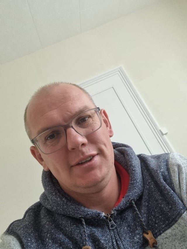 Tome - Telegram gay à Gempenach Profil de Tome, 41 ans, Telegram gay à Gempenach (Fribourg)