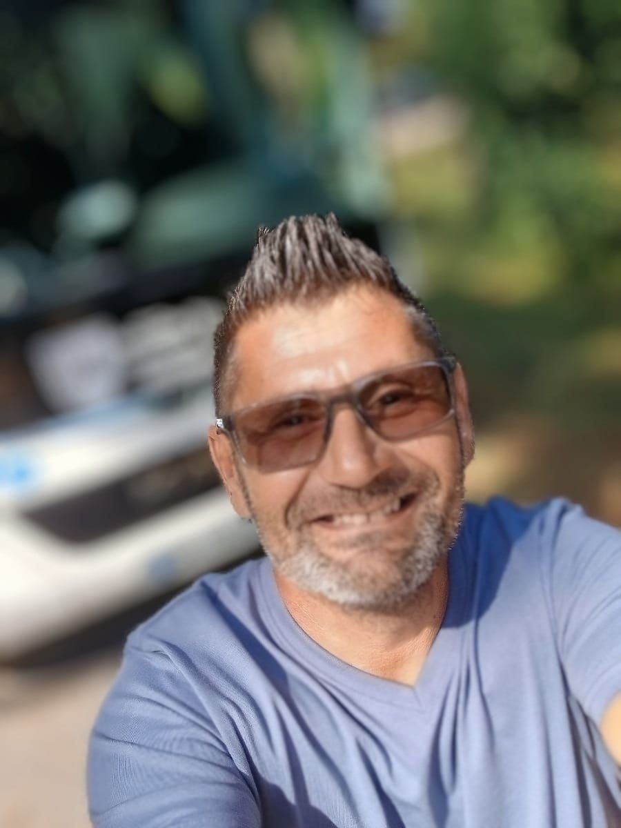 Urbain - Telegram gay à St-Brais Profil de Urbain, 27 ans, Telegram gay à St-Brais (Jura)