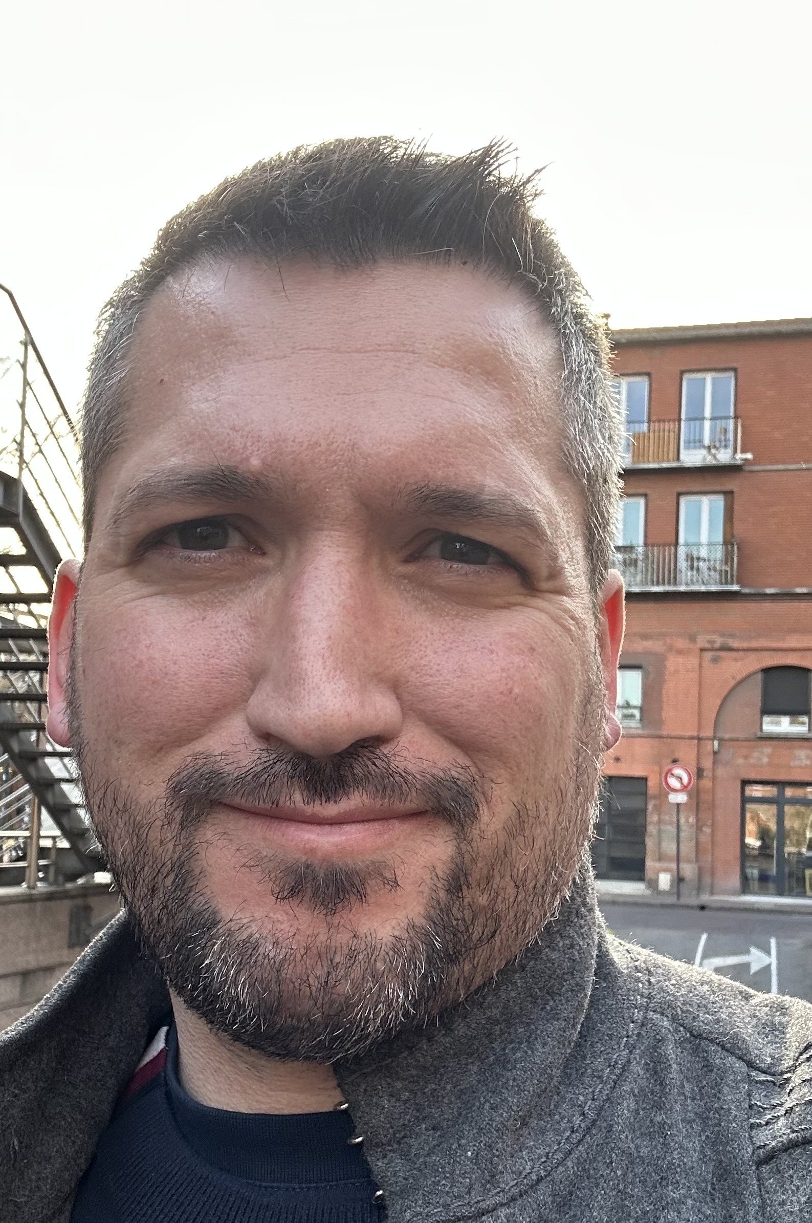 Sadik - Telegram gay à Eich Profil de Sadik, 45 ans, Telegram gay à Eich (Lucerne)