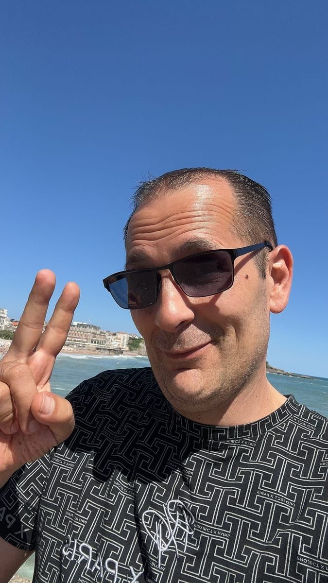 Anzo - Telegram gay à Wangs Profil de Anzo, 40 ans, Telegram gay à Wangs (Saint-Gall)
