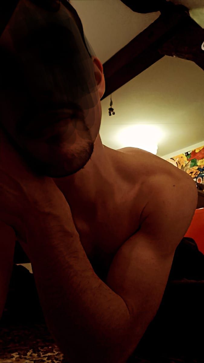 Charley - Telegram gay à Wildegg Profil de Charley, 28 ans, Telegram gay à Wildegg (Argovie)