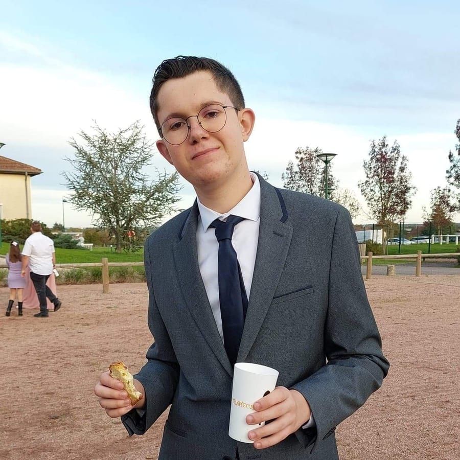 Otmane - Telegram gay à Malleray Profil de Otmane, 32 ans, Telegram gay à Malleray (Berne)