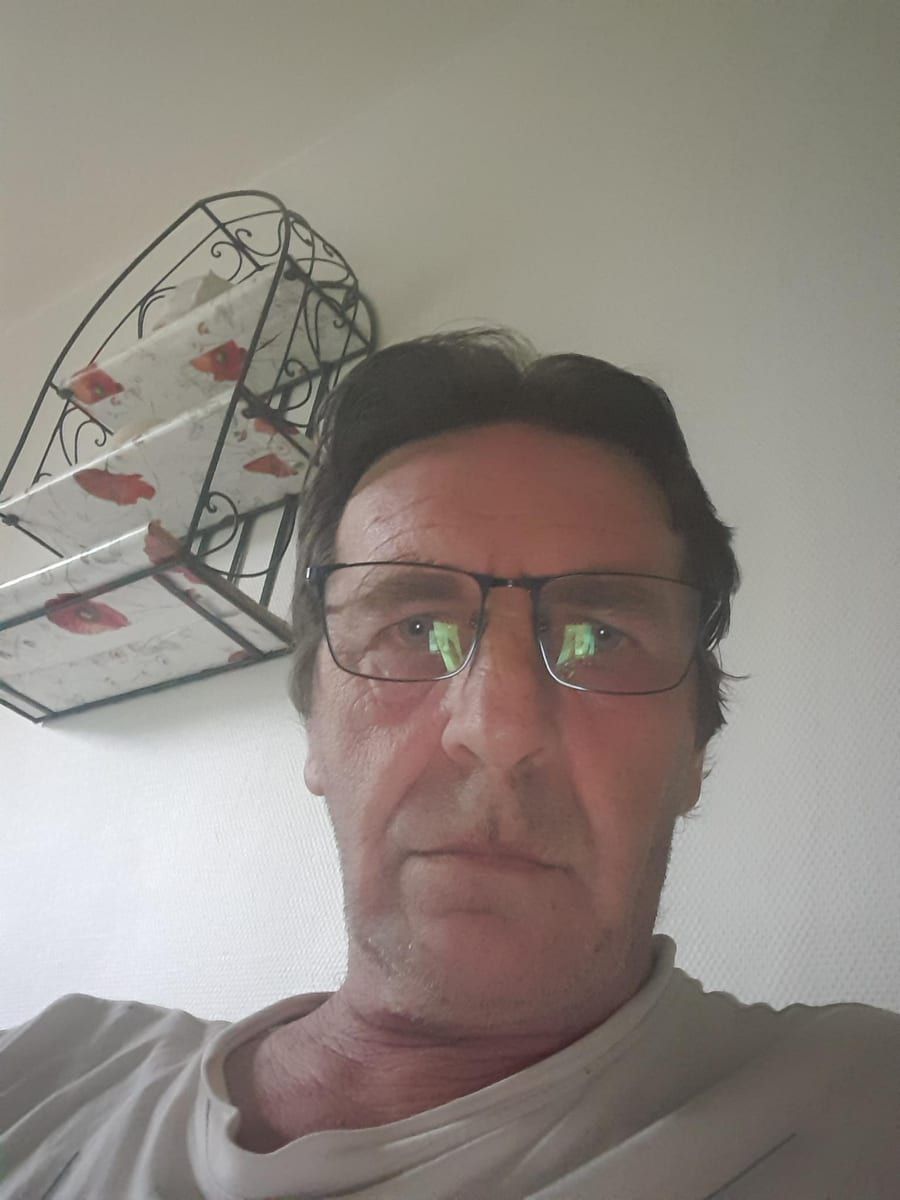 Bilale - Telegram gay à Eich Profil de Bilale, 30 ans, Telegram gay à Eich (Lucerne)