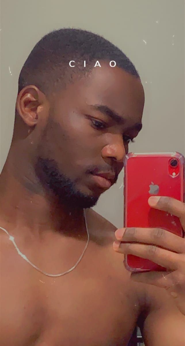Keyron - Telegram gay à Mülligen Profil de Keyron, 45 ans, Telegram gay à Mülligen (Argovie)