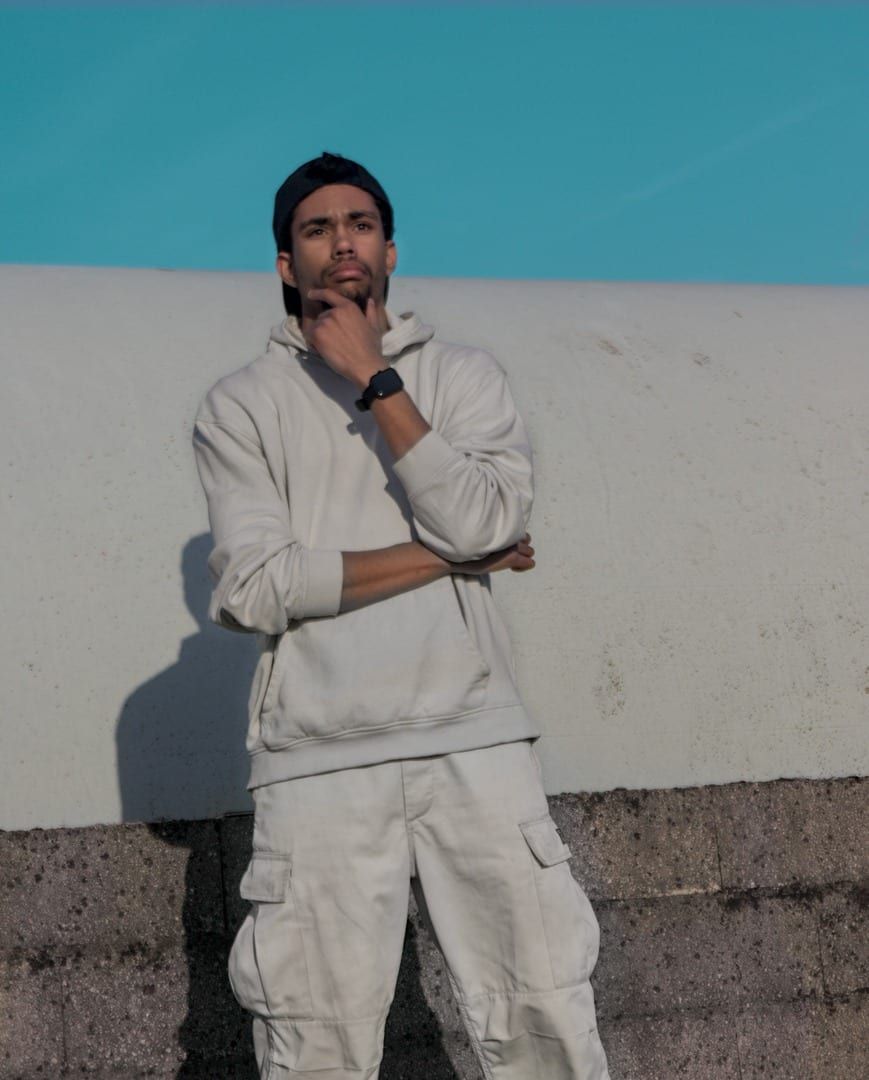Cheik - Telegram gay à Valendas Profil de Cheik, 22 ans, Telegram gay à Valendas (Grisons)