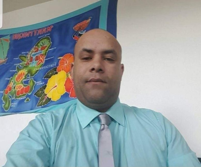 Kevens - Telegram gay à Seelisberg Profil de Kevens, 45 ans, Telegram gay à Seelisberg (Uri)