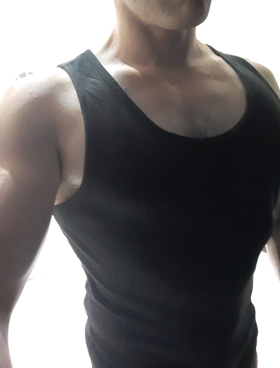 Leny - Telegram gay à Biasca Profil de Leny, 41 ans, Telegram gay à Biasca (Tessin)