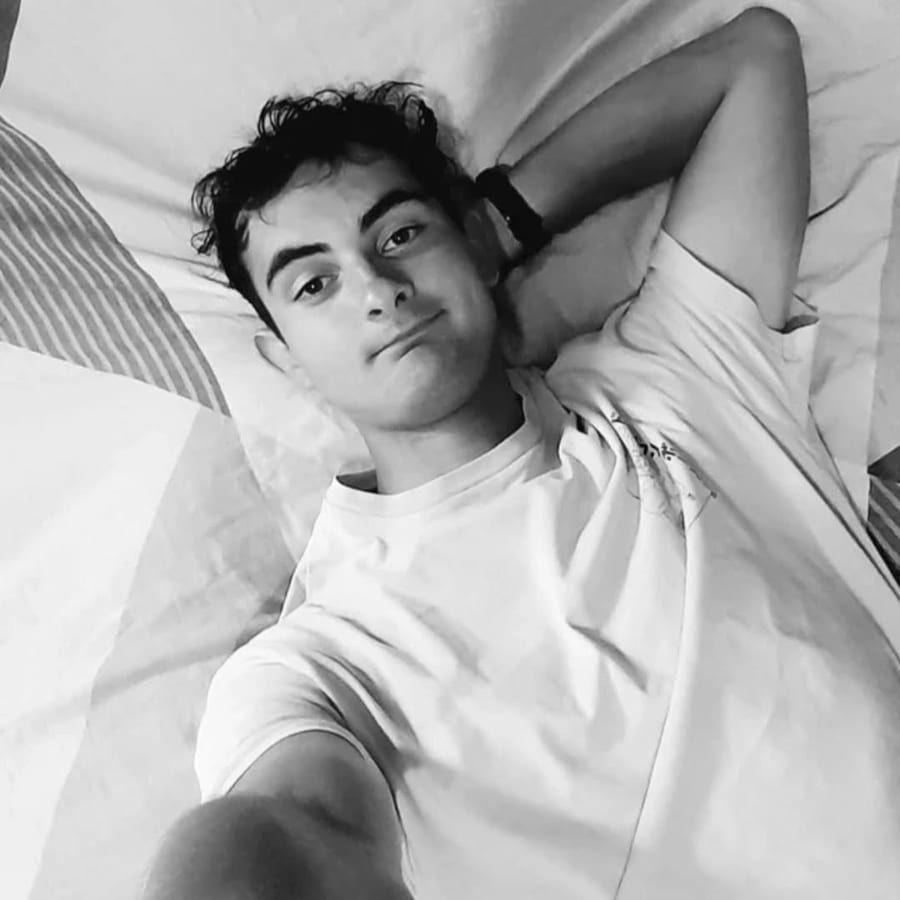 Zygmund - Telegram gay à Aven Profil de Zygmund, 31 ans, Telegram gay à Aven (Valais)