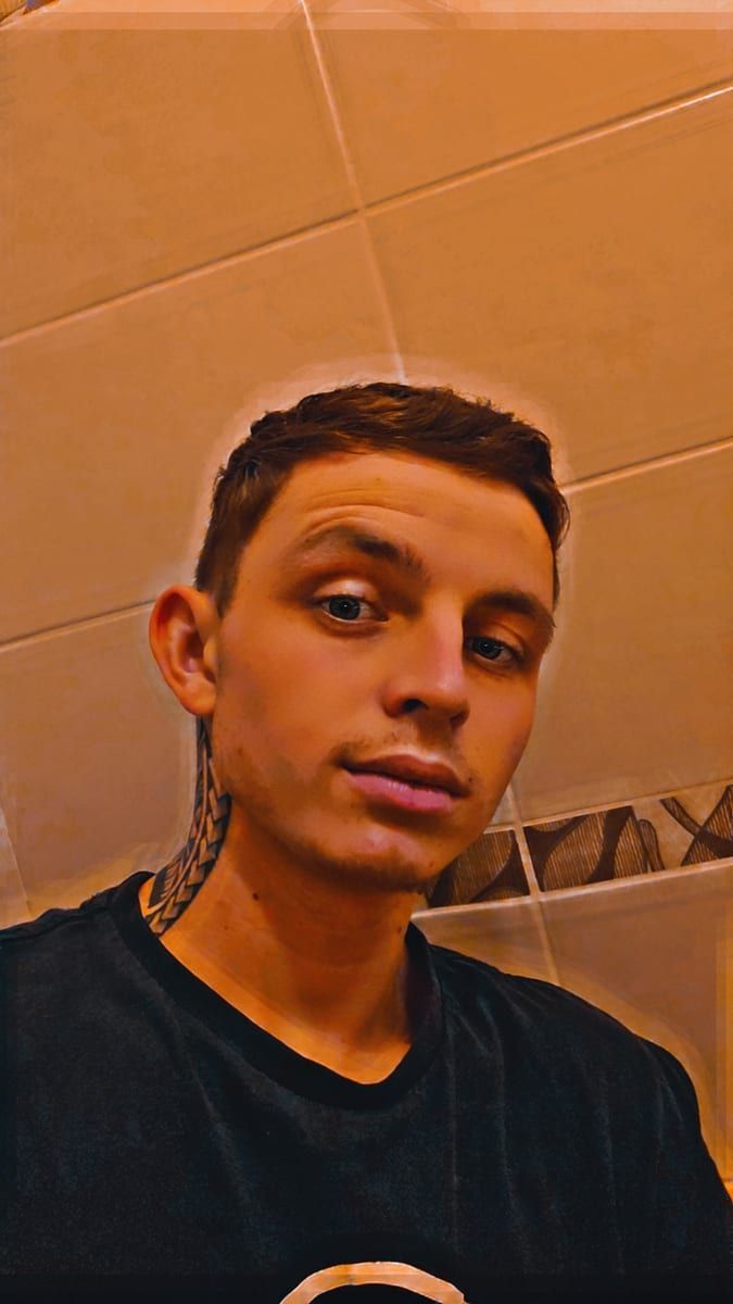 Yona - Telegram gay à Subingen Profil de Yona, 30 ans, Telegram gay à Subingen (Soleure)