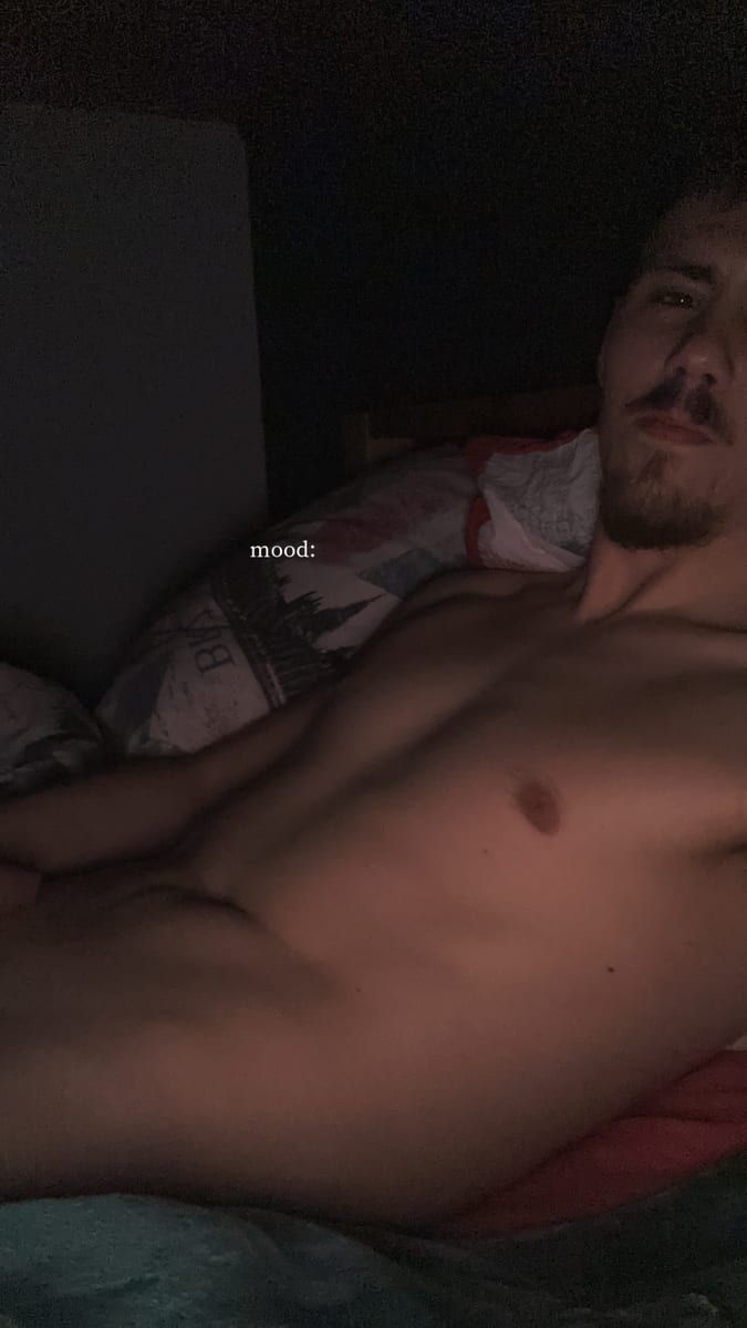 Youry - Telegram gay à Sumiswald Profil de Youry, 23 ans, Telegram gay à Sumiswald (Berne)