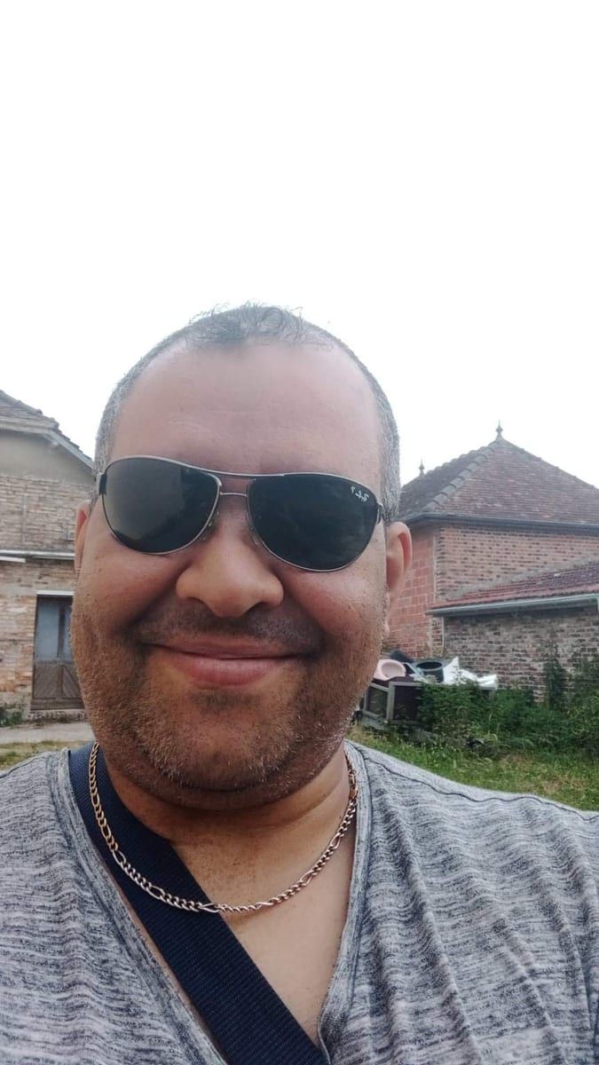 Goncalo - Telegram gay à Ausserferrera Profil de Goncalo, 27 ans, Telegram gay à Ausserferrera (Grisons)