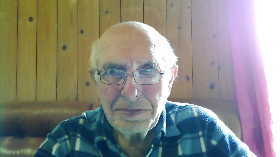 Kristofer - Telegram gay à Perly Profil de Kristofer, 23 ans, Telegram gay à Perly (Genève)