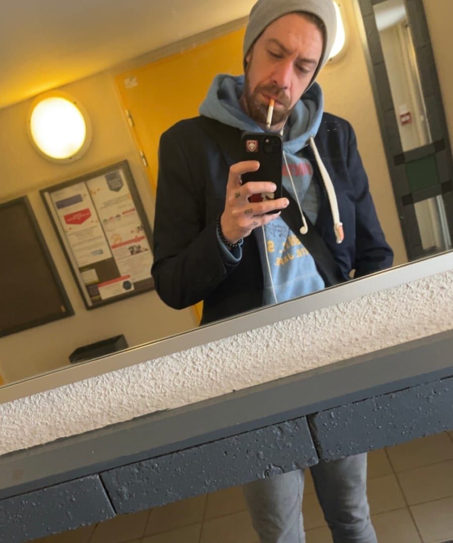 Hippolyte - Telegram gay à Holzhäusern ZG Profil de Hippolyte, 22 ans, Telegram gay à Holzhäusern ZG (Zoug)