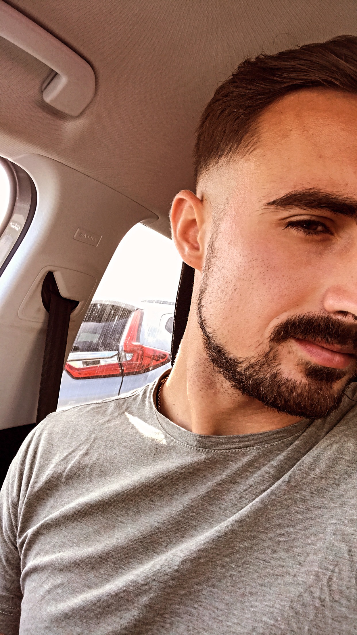 Avy - Telegram gay à Hünenberg See Profil de Avy, 44 ans, Telegram gay à Hünenberg See (Zoug)